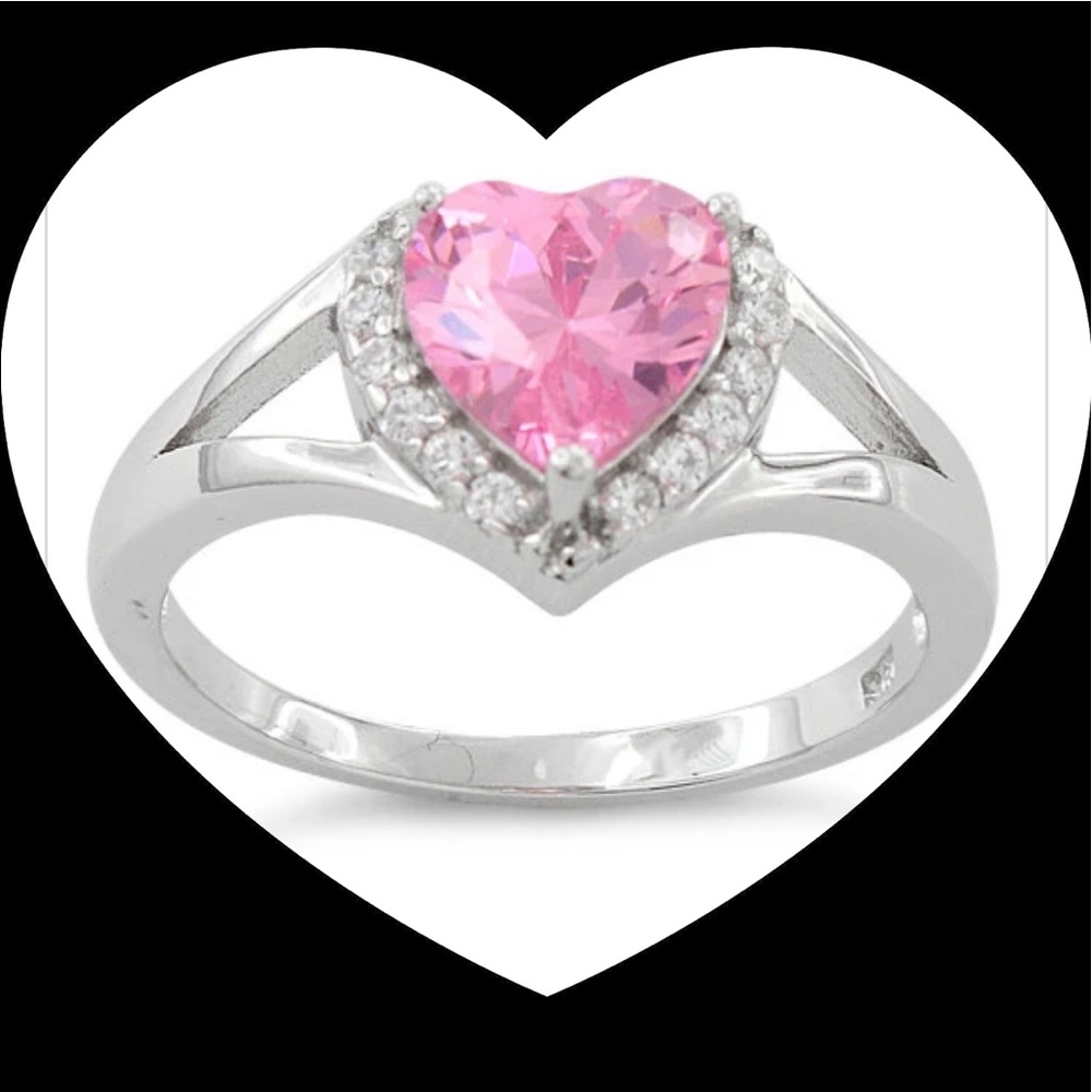 🆕 Sterling silver heart shaped pink CZ ring.